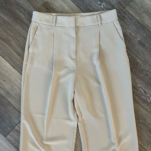 LOFT Versa Crepe Drape Pleated Relaxed Straight Pants Petite NWT - Picture 4 of 12